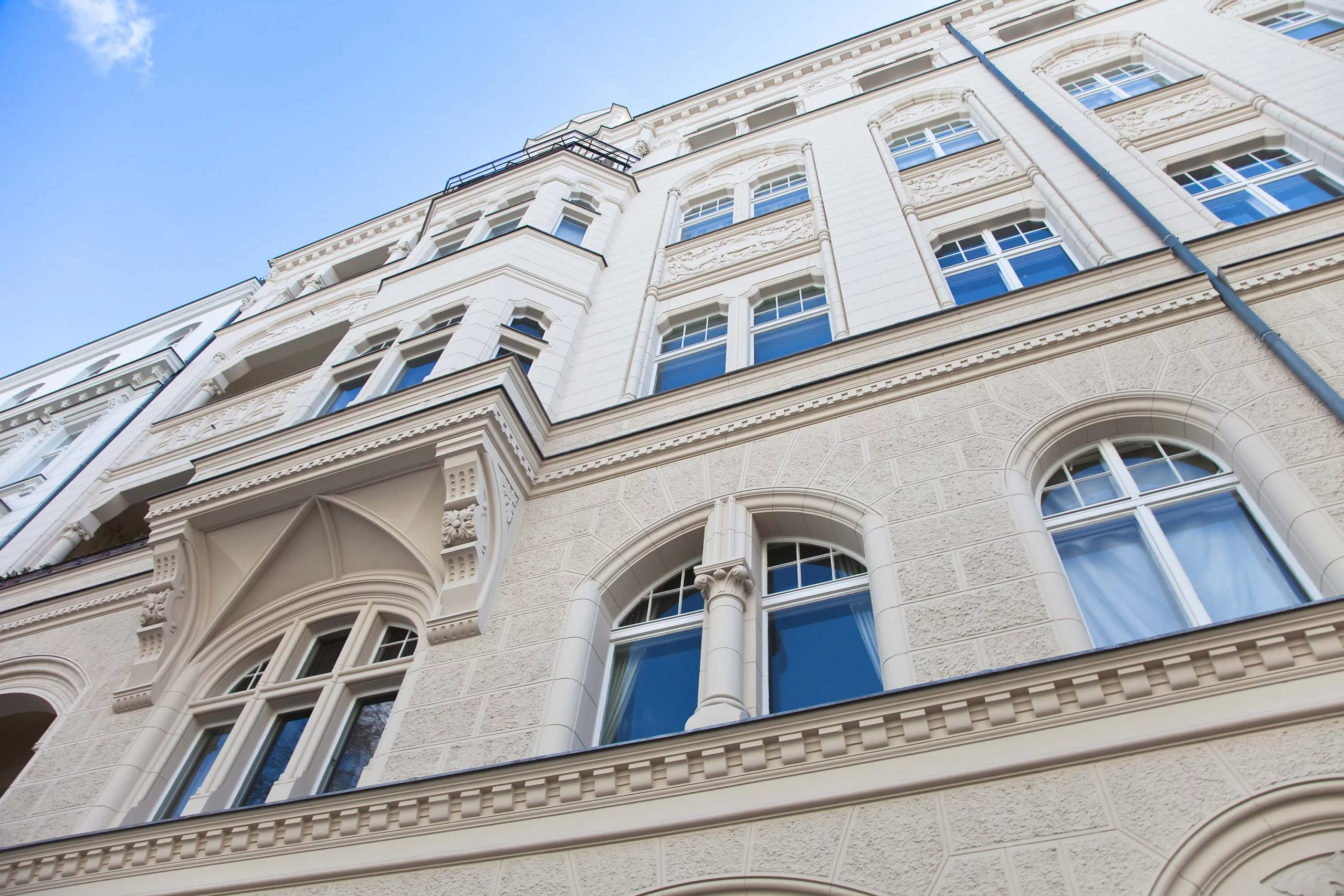 __firma-bezeichnung-kurz__ Ihr Immobilienmakler in __hauptgeolage__